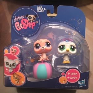 NIB Littlest Pet Shop LPS 1526 1527